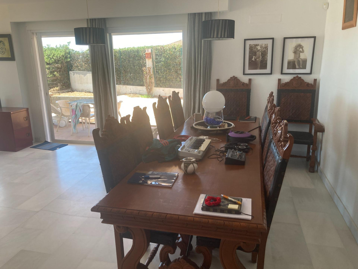 2748fd910672d9d739468905cc33d231 - 8