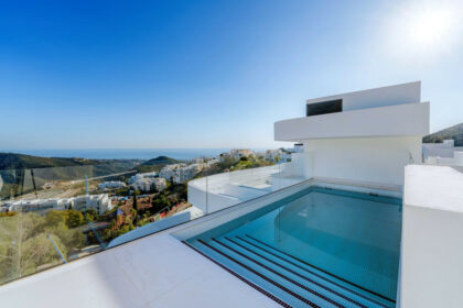 2da6e27e53676d6811098a66d9298466 - 1