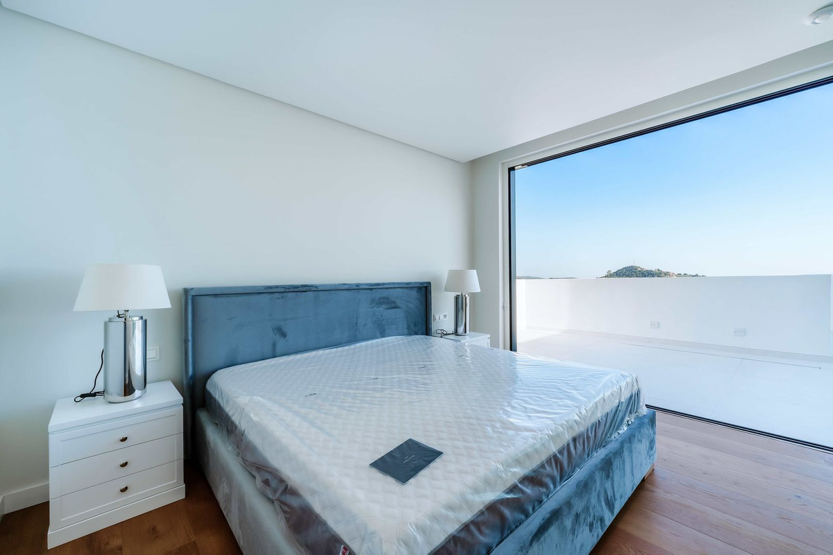 2da6e27e53676d6811098a66d9298466 - 11