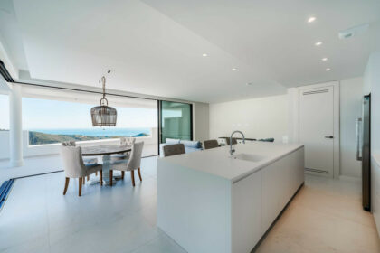 2da6e27e53676d6811098a66d9298466 - 2