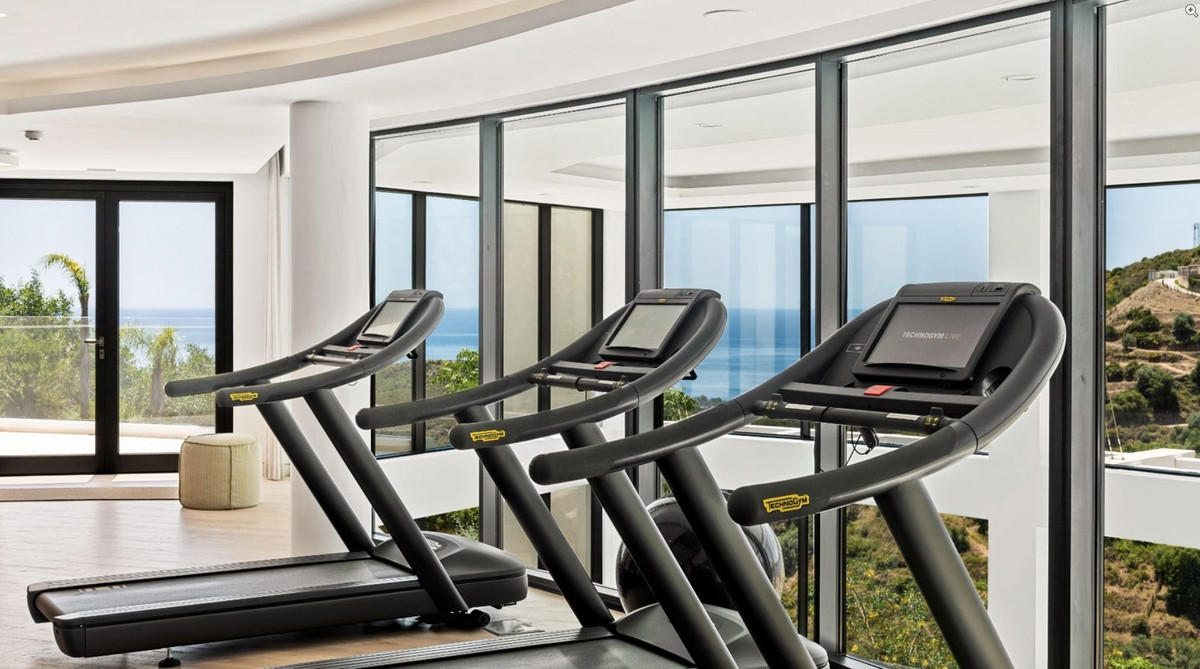 2da6e27e53676d6811098a66d9298466 - 25