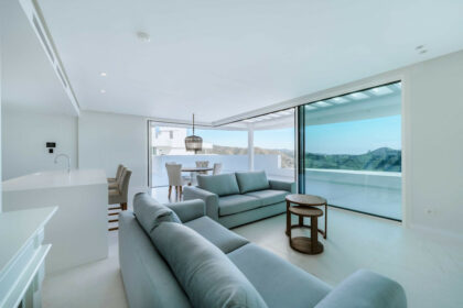 2da6e27e53676d6811098a66d9298466 - 3