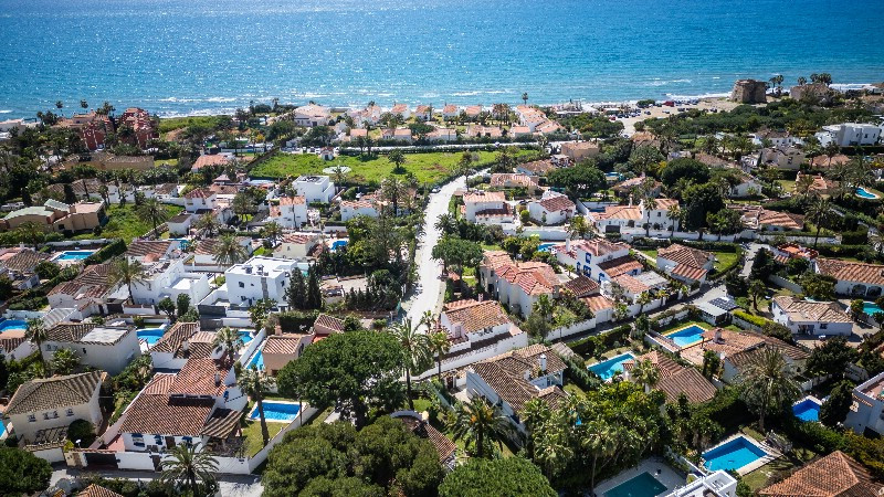 2dbb13d5930c23bce8c74e166e010dc7 - 16