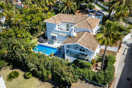 2dbb13d5930c23bce8c74e166e010dc7 - 27