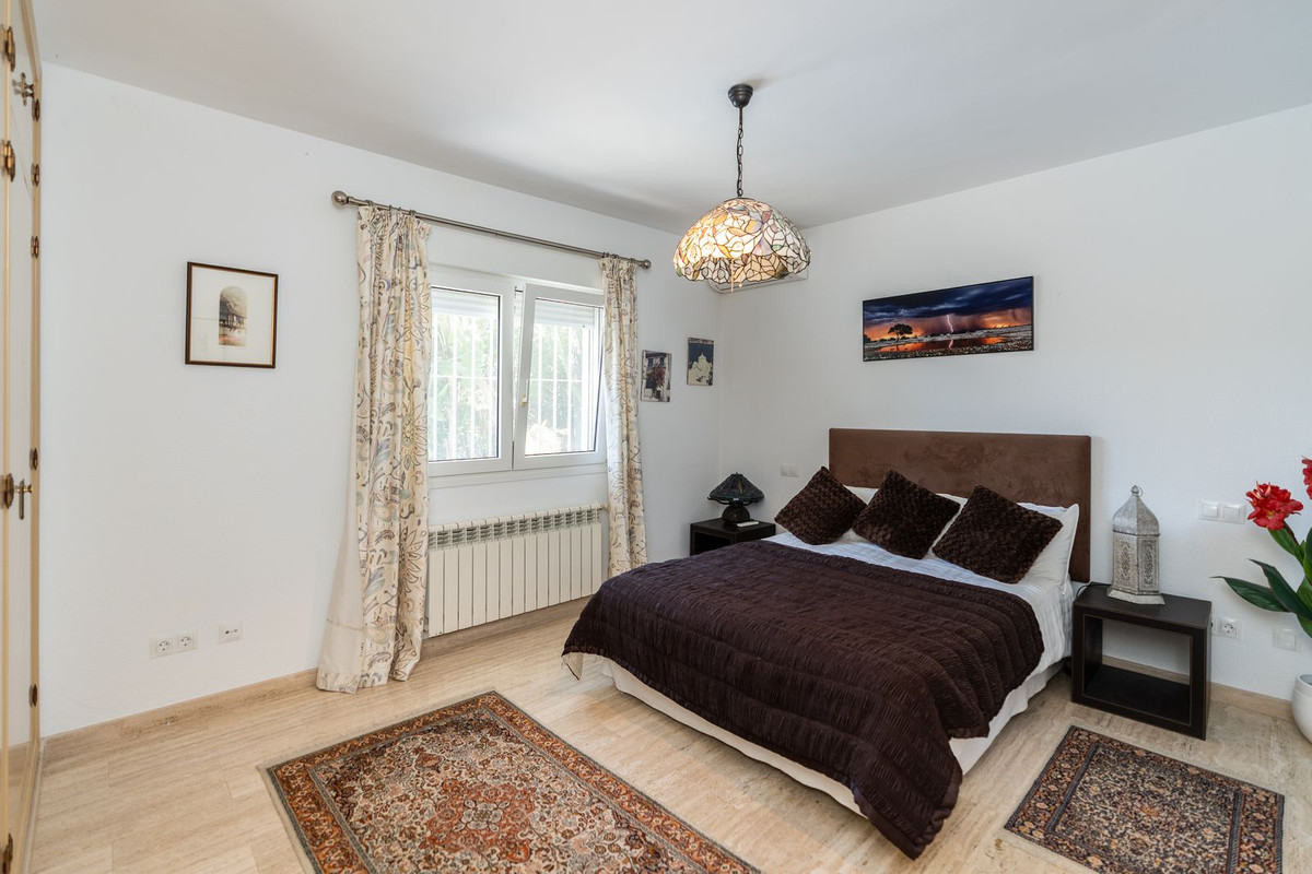 2dbb13d5930c23bce8c74e166e010dc7 - 31