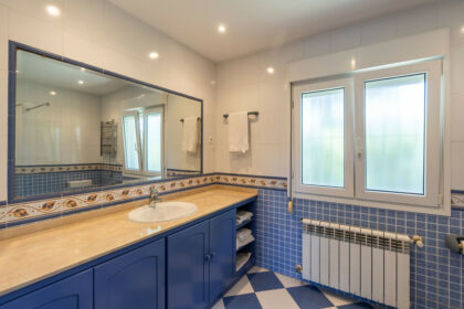 2dbb13d5930c23bce8c74e166e010dc7 - 33