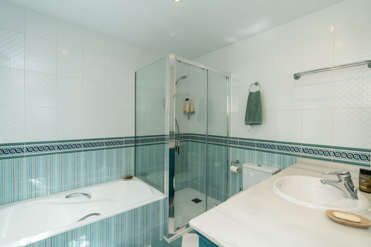 2dbb13d5930c23bce8c74e166e010dc7 - 36