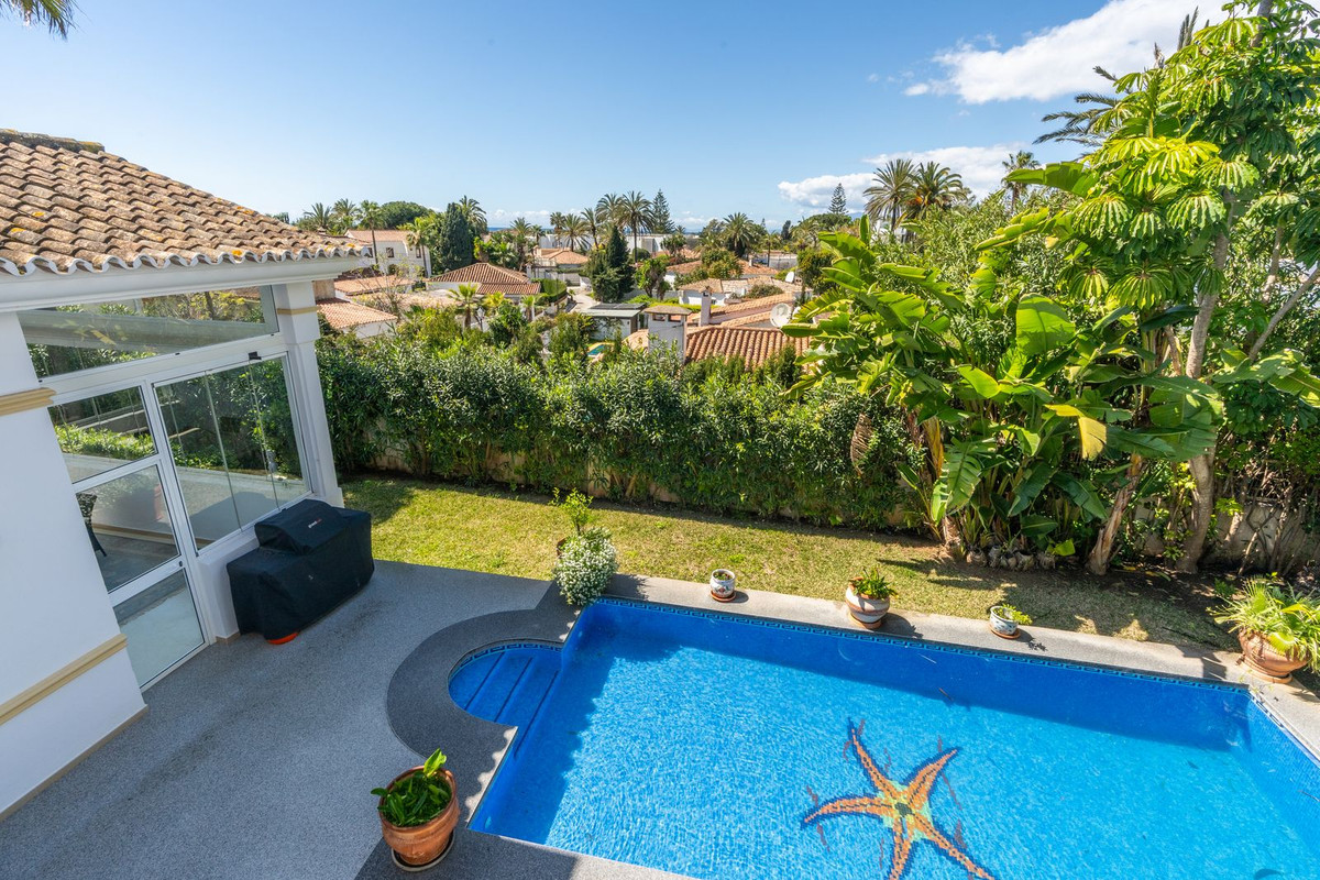 2dbb13d5930c23bce8c74e166e010dc7 - 39