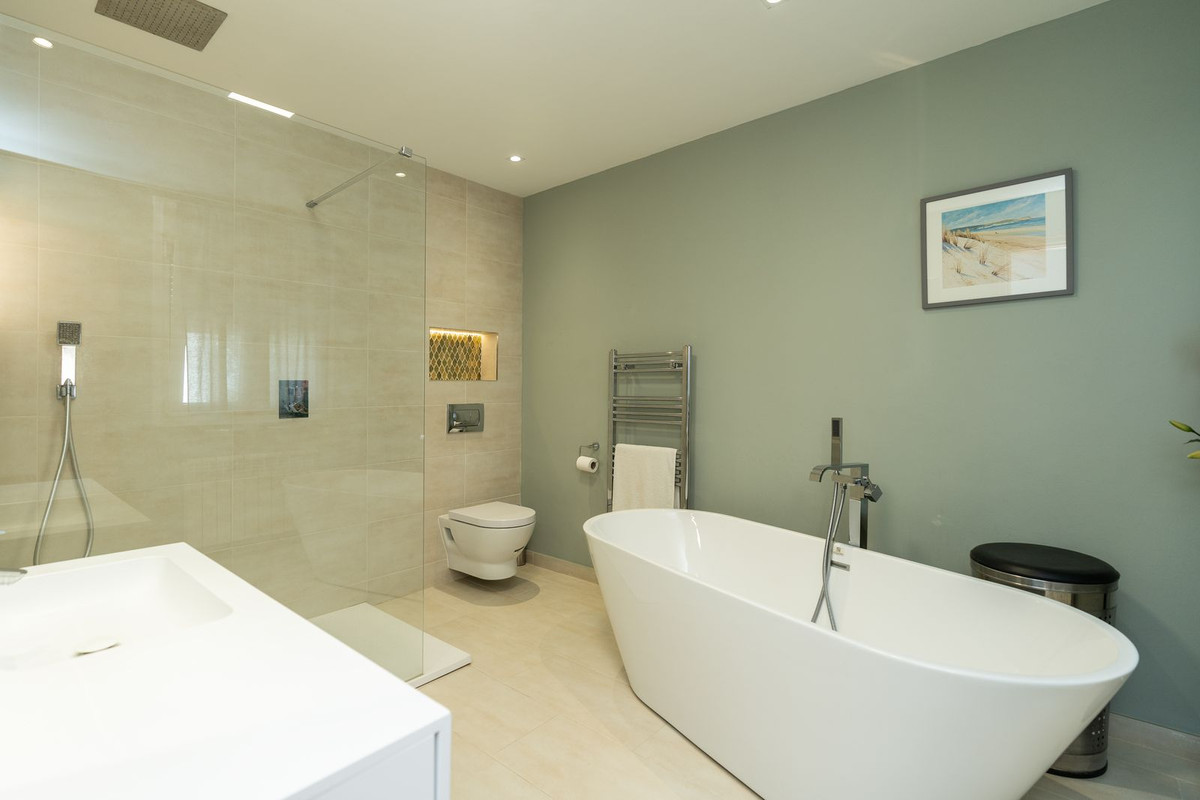 2dbb13d5930c23bce8c74e166e010dc7 - 41