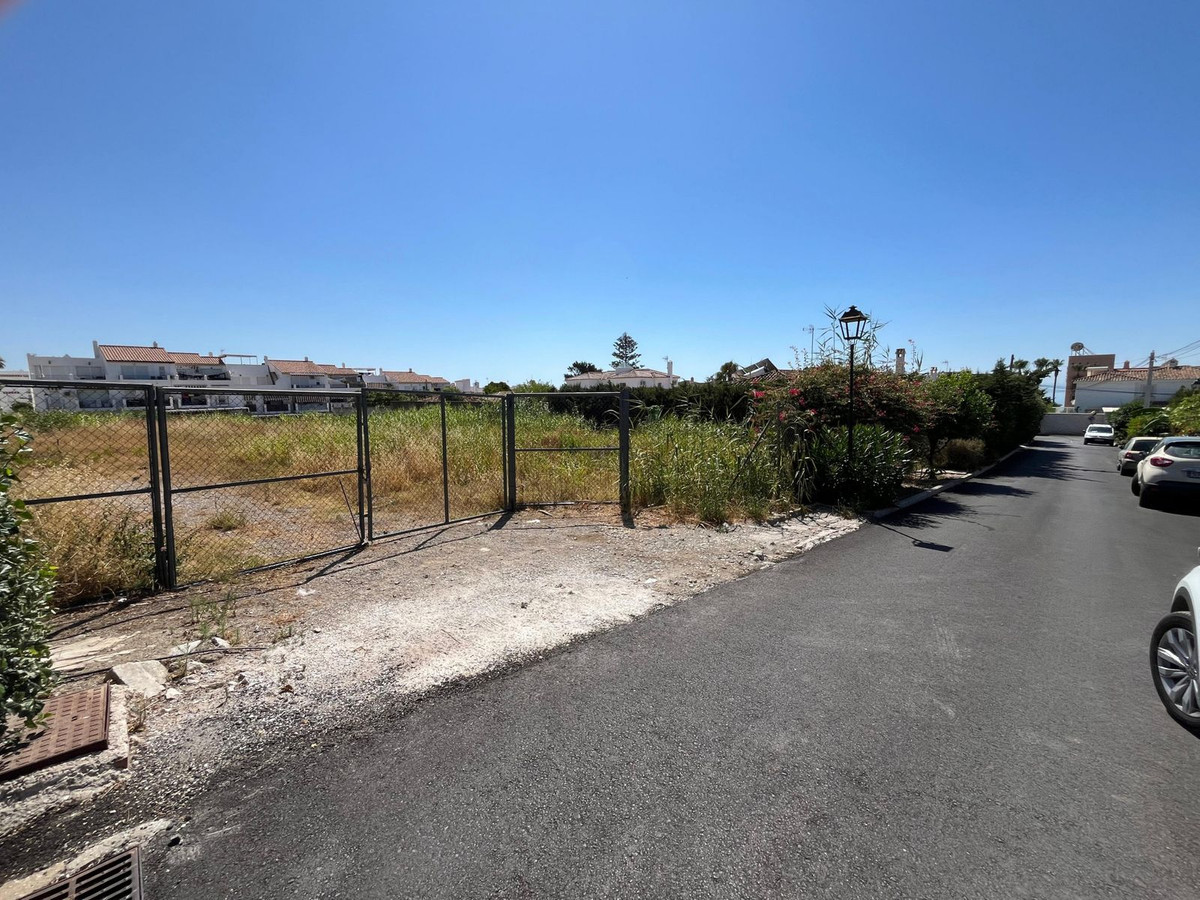 2e1af288e59d6fd4a0fcd7e6bbc59524 - 4