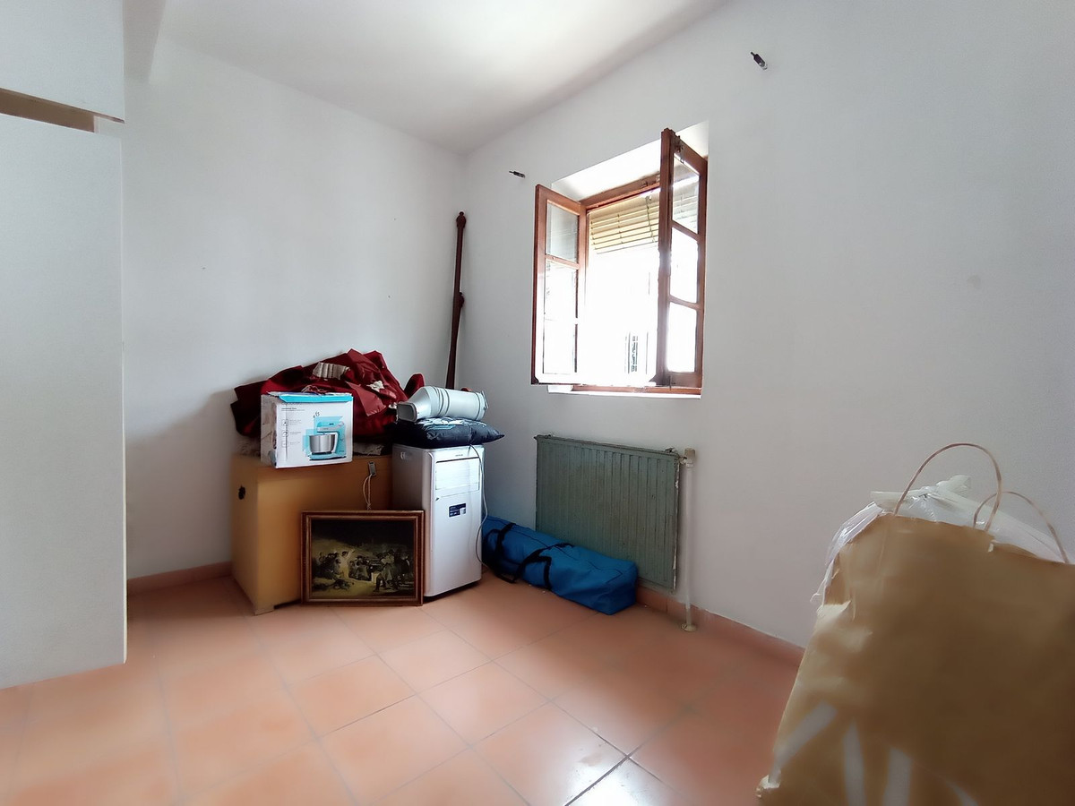 2fa396d6f4a53e7c84de0a54dd8ea341 - 23