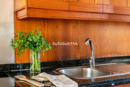 32d4221e6d4243eab9122271e5d52680 - 13