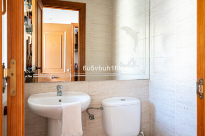 32d4221e6d4243eab9122271e5d52680 - 14