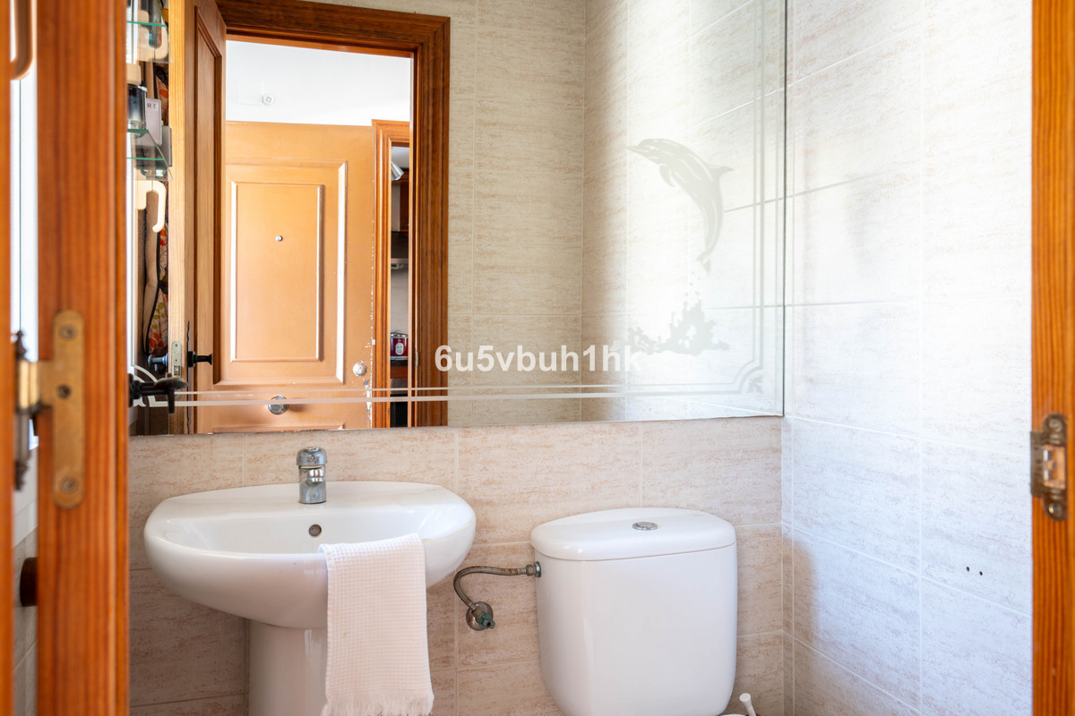 32d4221e6d4243eab9122271e5d52680 - 14