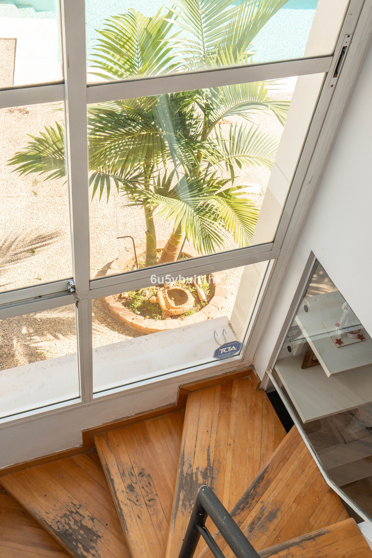 32d4221e6d4243eab9122271e5d52680 - 15