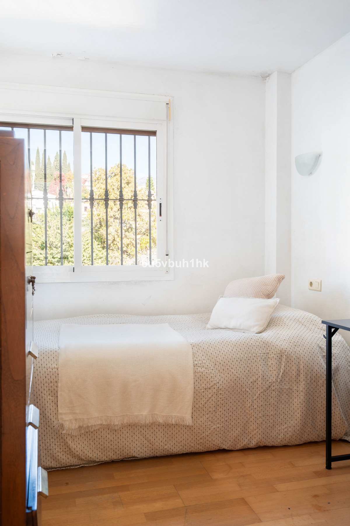 32d4221e6d4243eab9122271e5d52680 - 20