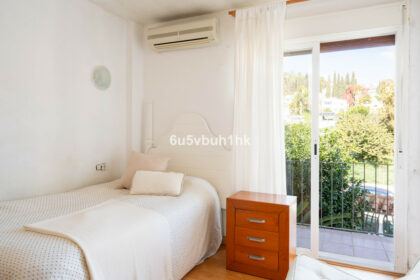 32d4221e6d4243eab9122271e5d52680 - 21