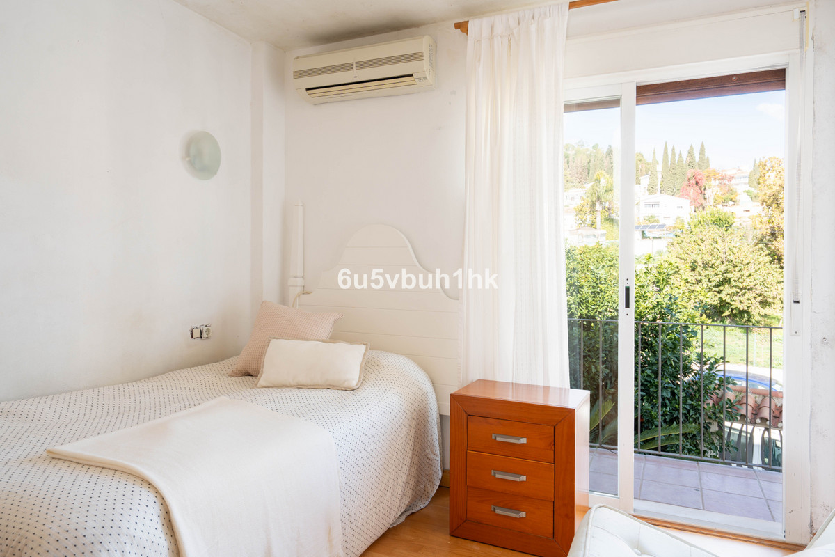 32d4221e6d4243eab9122271e5d52680 - 21