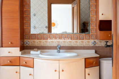 32d4221e6d4243eab9122271e5d52680 - 25