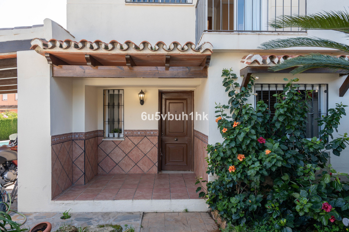 32d4221e6d4243eab9122271e5d52680 - 26