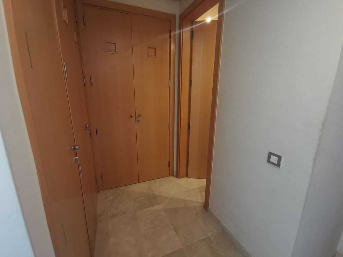 3a7400f0cc00a1f0884611ec8b43018f - 15