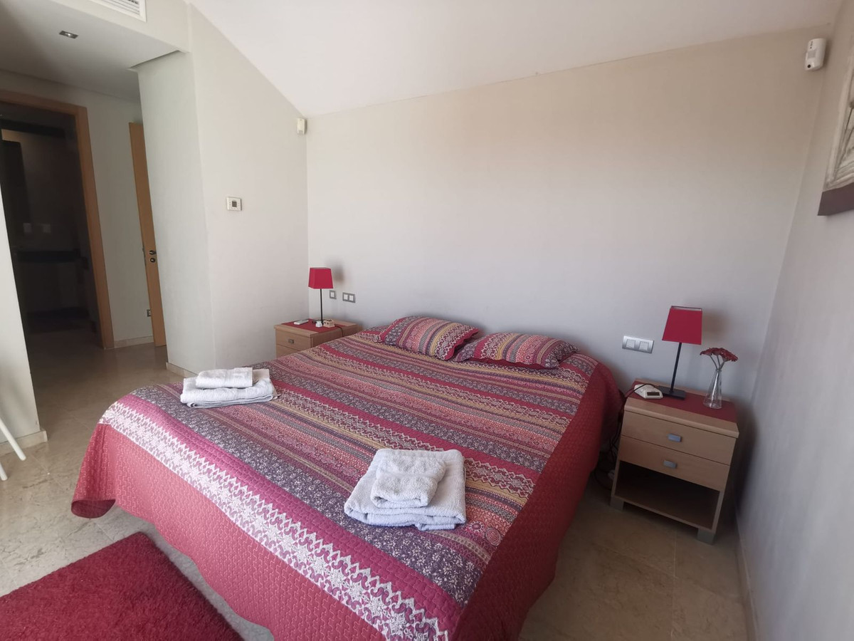 3a7400f0cc00a1f0884611ec8b43018f - 17