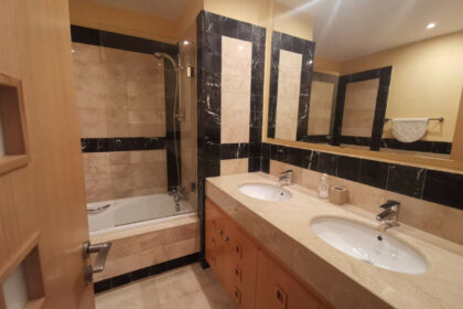 3a7400f0cc00a1f0884611ec8b43018f - 21