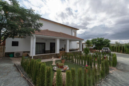 3c7ffc816661914eee8b604f0c86255c - 25