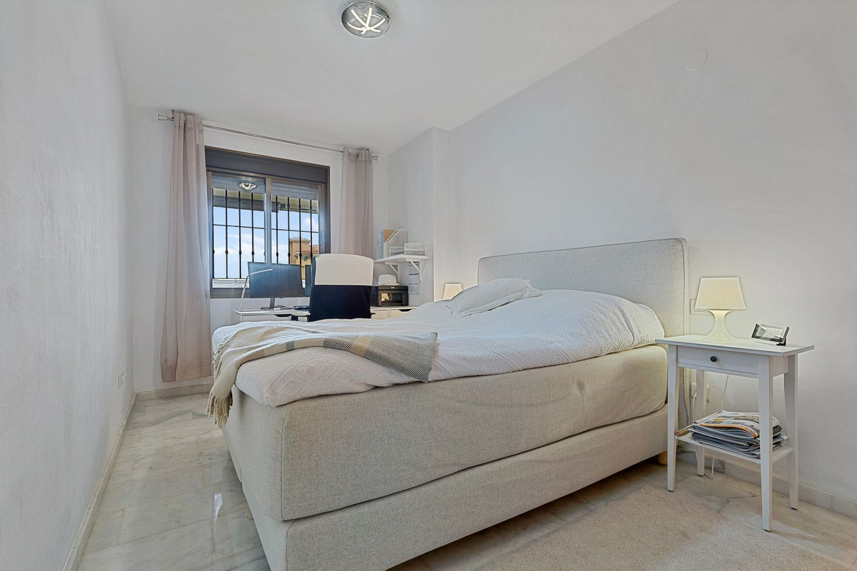 3e687fb919aca8351c4cef06611a8045 - 11