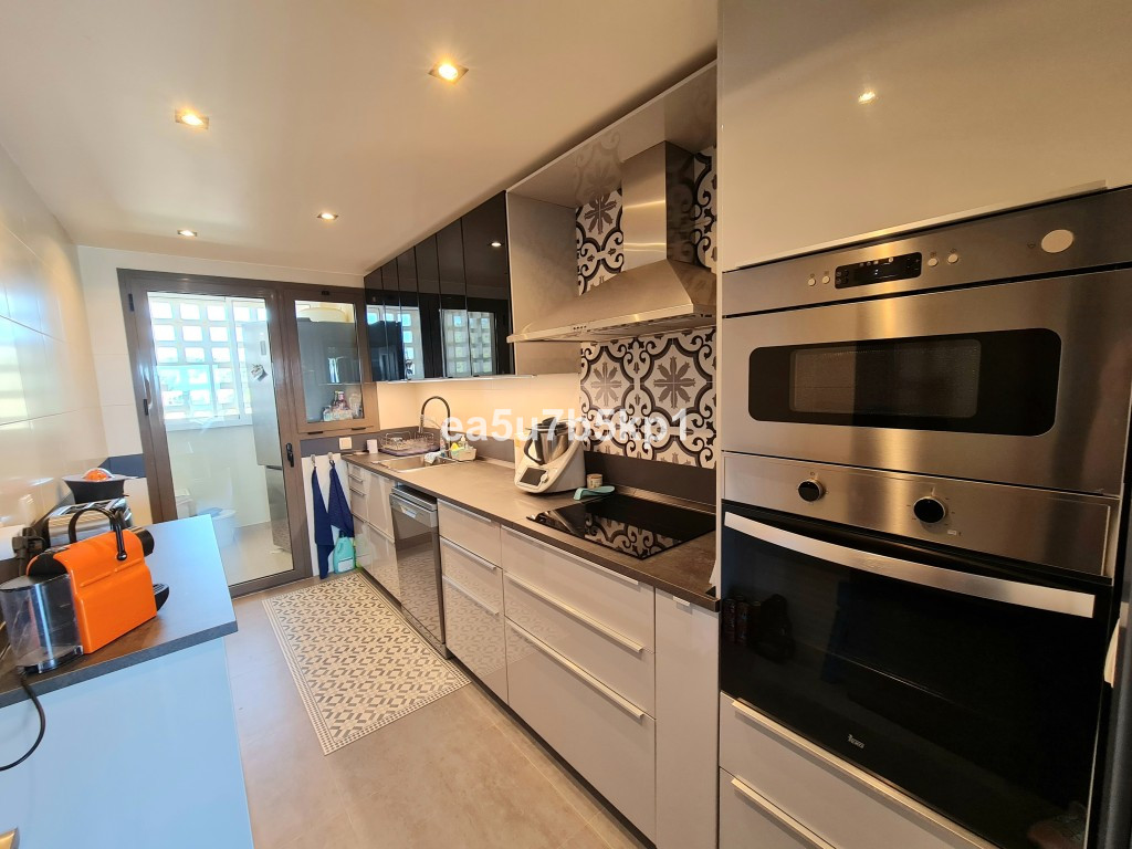 3f49e0c27780fda7807dbca7e0ce57ed - 4