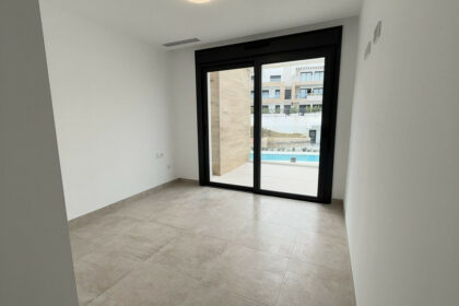 4147f39526e9819eb8ff0caa0a0264ae - 23