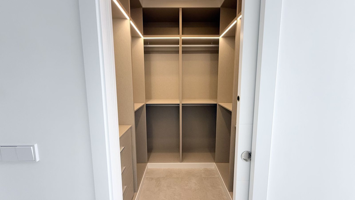 4147f39526e9819eb8ff0caa0a0264ae - 28