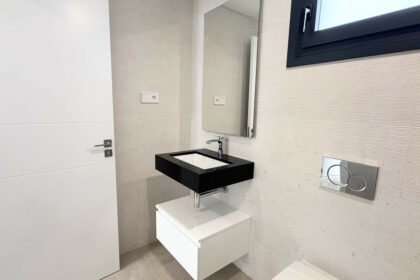 4147f39526e9819eb8ff0caa0a0264ae - 35