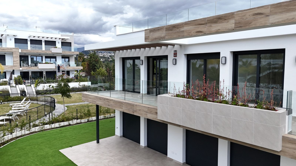 4147f39526e9819eb8ff0caa0a0264ae - 4