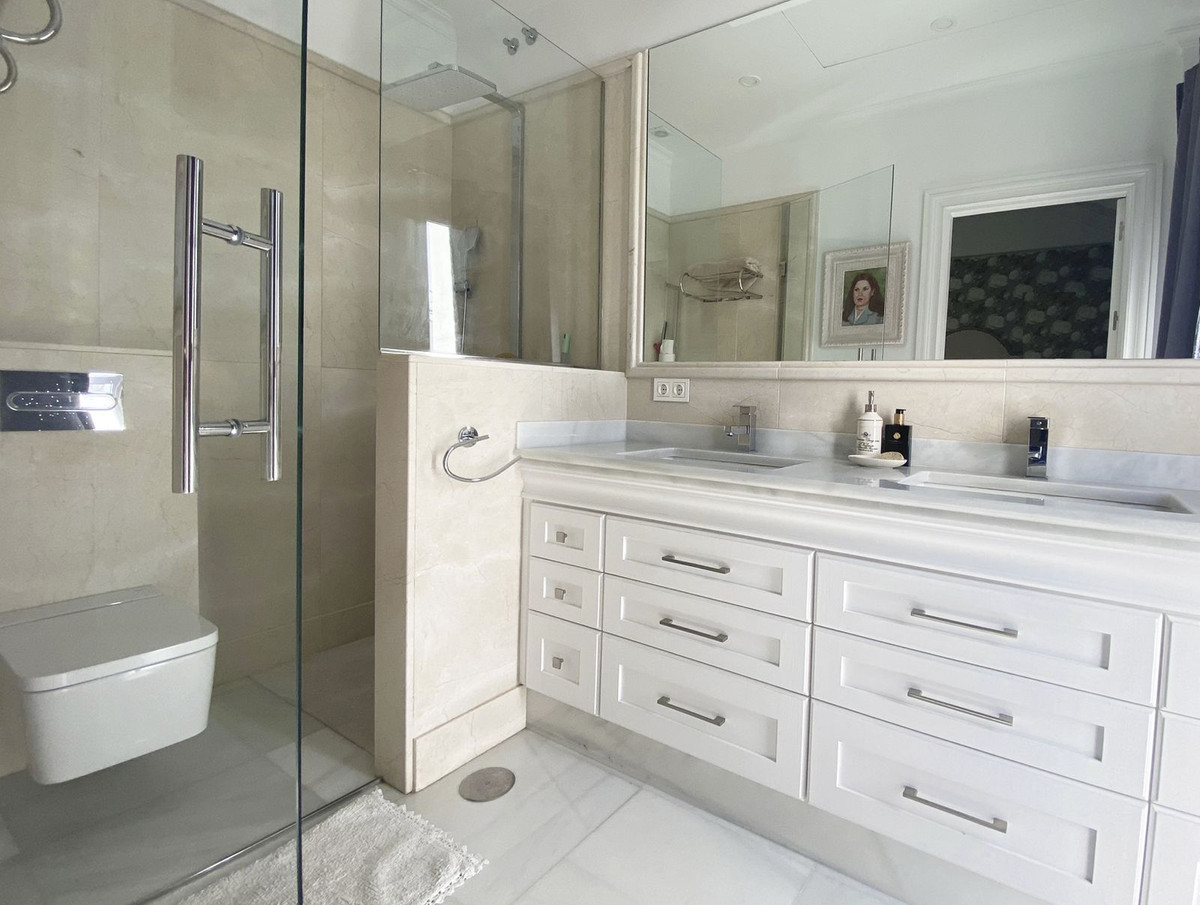 418813c20ebb1b6cec8434a78b1e8957 - 18