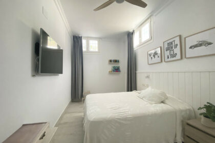 418813c20ebb1b6cec8434a78b1e8957 - 32