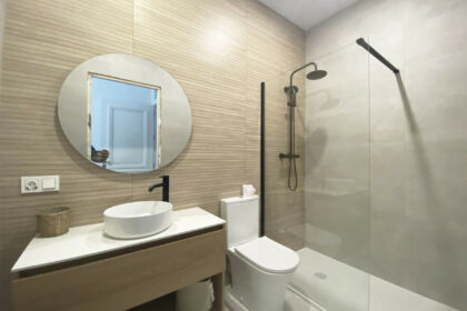 418813c20ebb1b6cec8434a78b1e8957 - 33