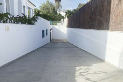 418813c20ebb1b6cec8434a78b1e8957 - 44