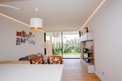 48039c9a36e24aaec2e09bd1796cee94 - 5