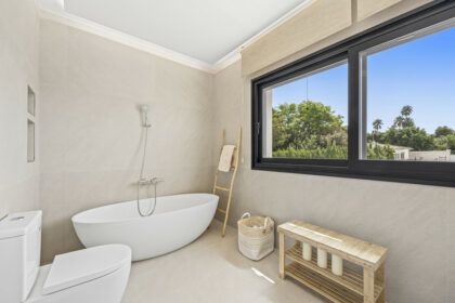 4d19c293fd5b0592876cee16508c9baa - 19