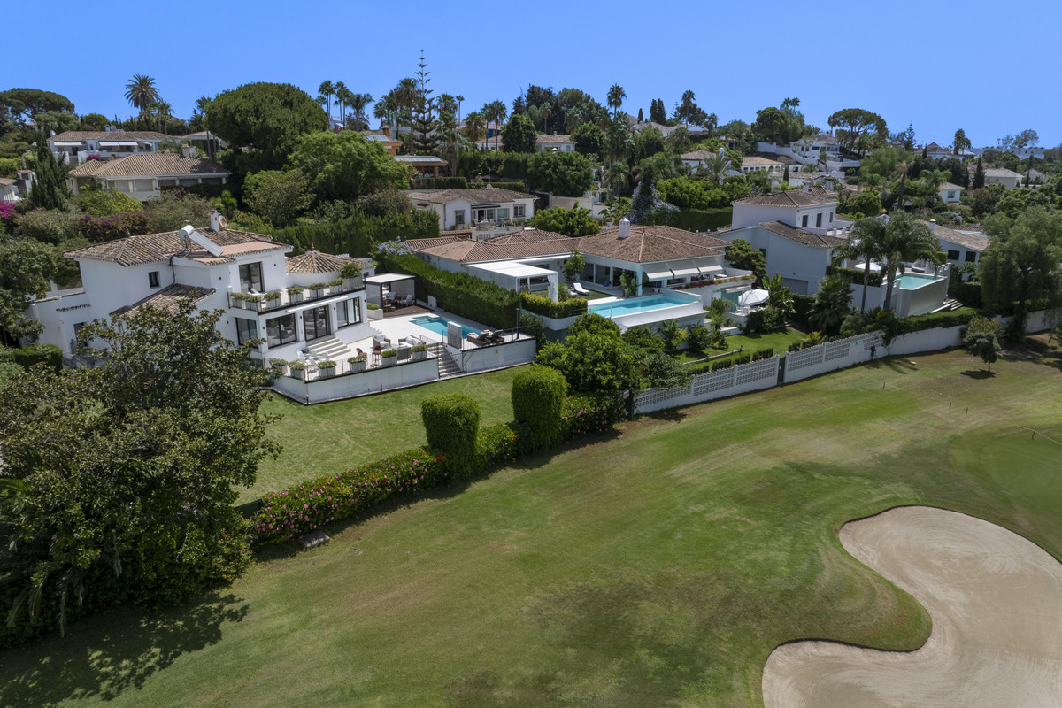 4d19c293fd5b0592876cee16508c9baa - 27