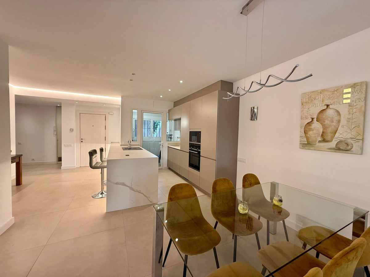 516f5a1eb8376c98c3e41fc290facb05 - 11