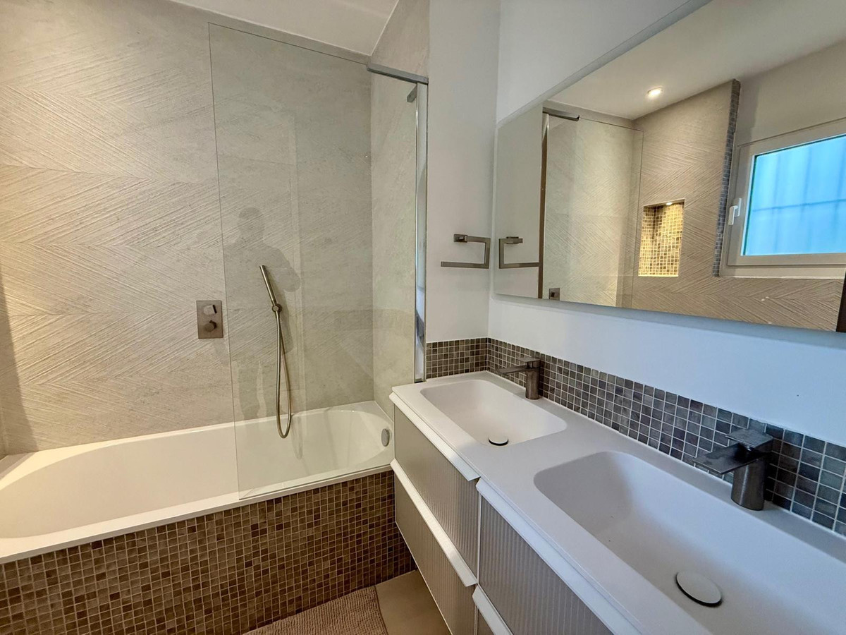 516f5a1eb8376c98c3e41fc290facb05 - 7