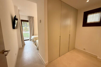 516f5a1eb8376c98c3e41fc290facb05 - 9