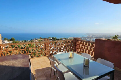 519a299470183baa3c93080e07ca65e1 - 1