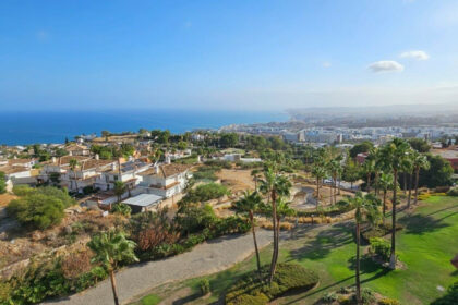 519a299470183baa3c93080e07ca65e1 - 12