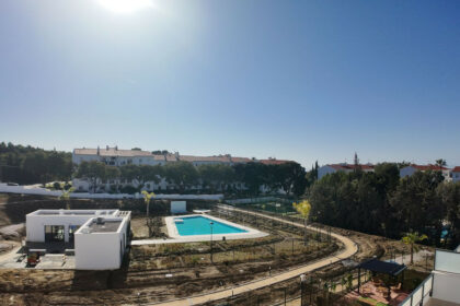 52b5bef248fd2677d96867e08f28af23 - 12