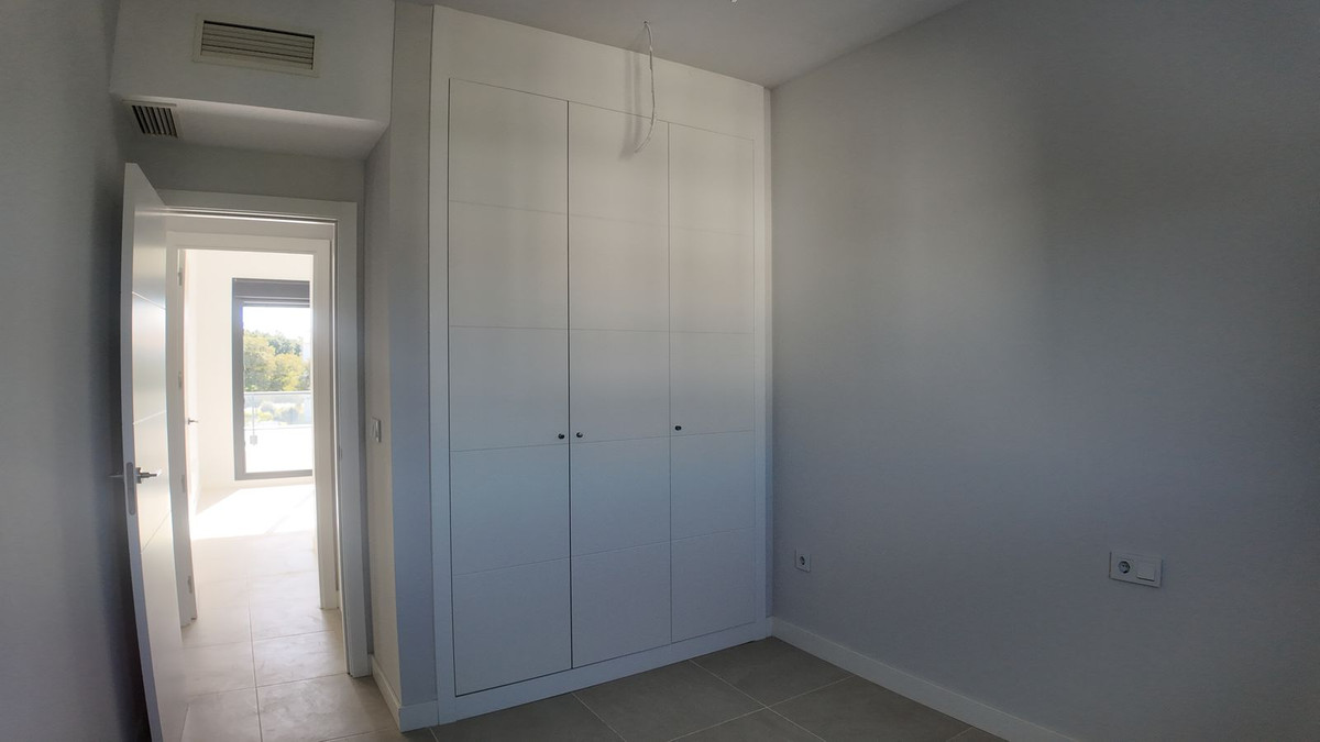 52b5bef248fd2677d96867e08f28af23 - 21