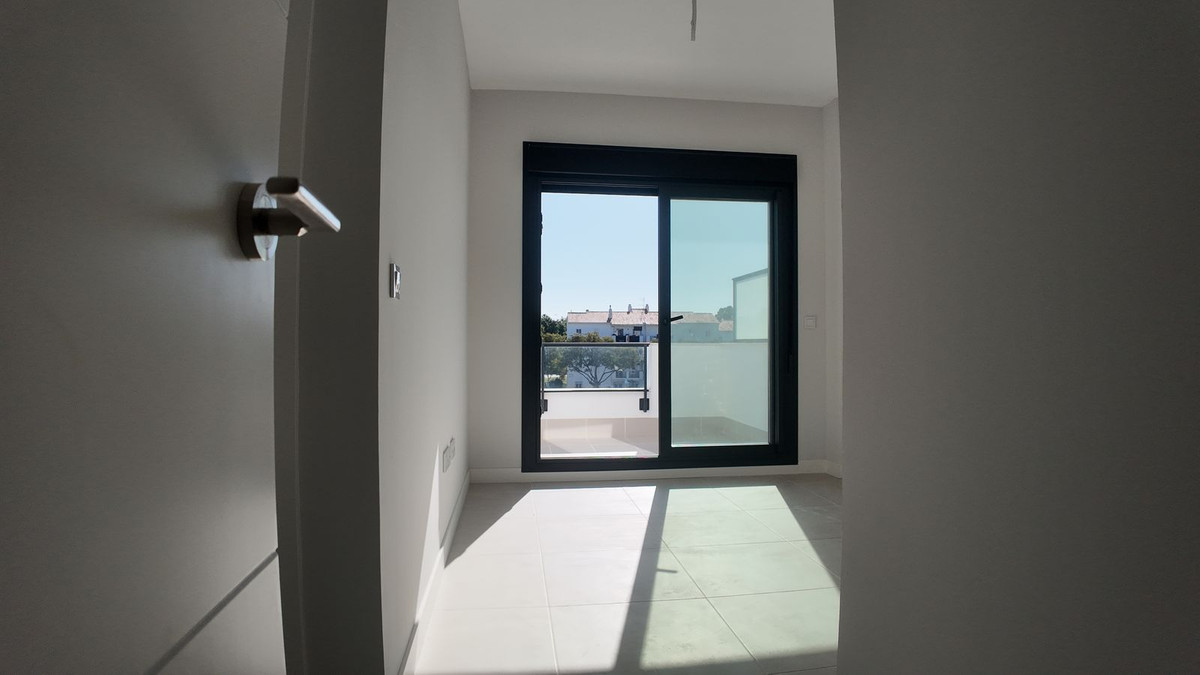 52b5bef248fd2677d96867e08f28af23 - 9