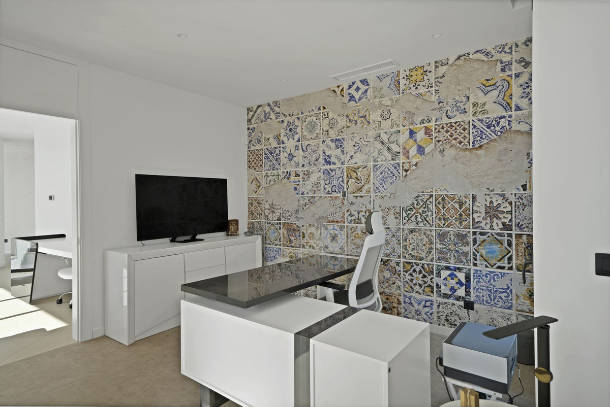 533ce3fa3c48dc87a57445bf776de40f - 21